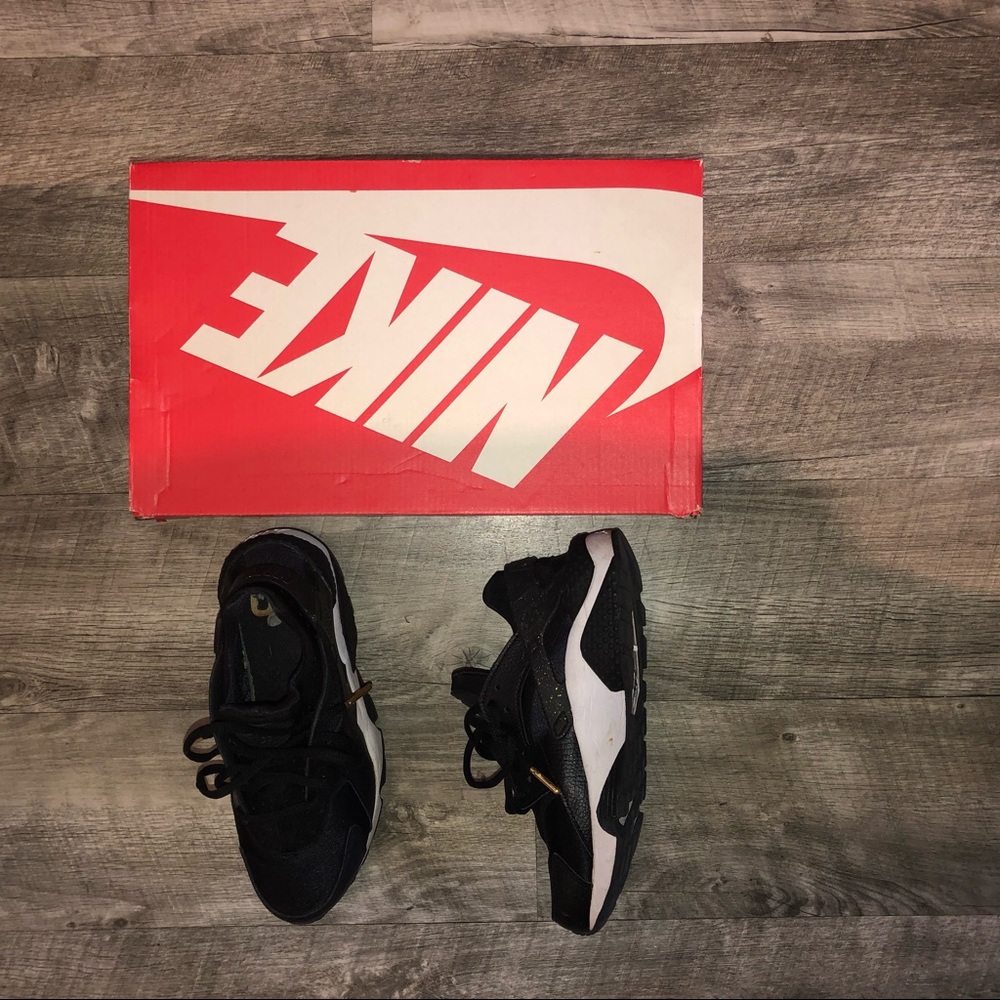 Oreo Hurache - image 1